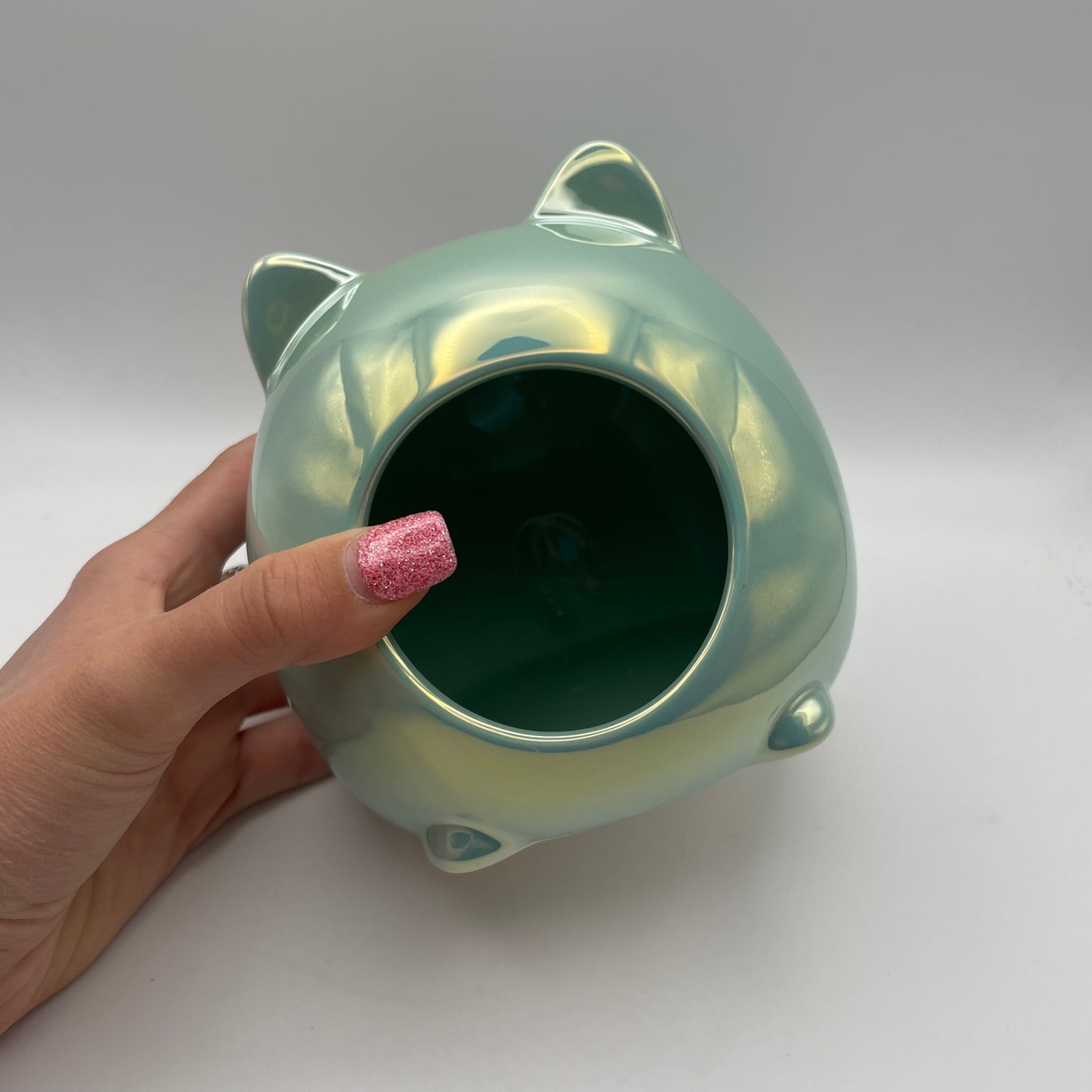 Shiny Green Ceramic Hide